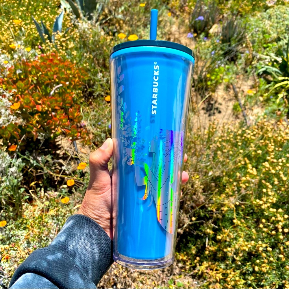 Starbucks 2021 Winter Color Changing